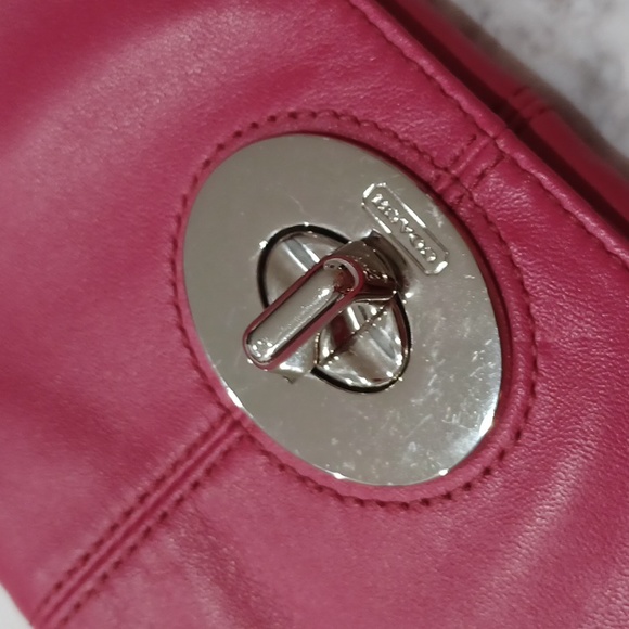 RED COACH 2007 MADELINE  COACH CLUTCH BAG - Picture 4 of 17